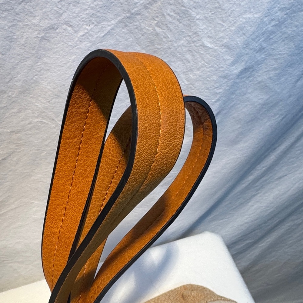 Canvas 'VACAY' Tote with Tan Leather Handles - Picture 13 of 14